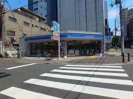 ローソン大手通二丁目店：107m