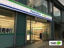 ファミリーマート＋クスリのヒグチ谷町二丁目店：321m