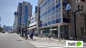 三井住友銀行十三支店：52m
