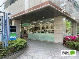 ファミリーマート堂島浜店：190m