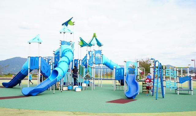 田川公園：546m