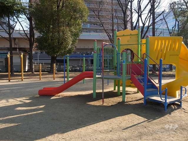 十三公園：674m