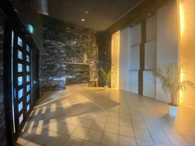 スワンズシティ堂島川 エントランス