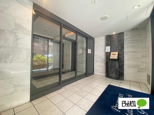 プレサンス松屋町グレース エントランス