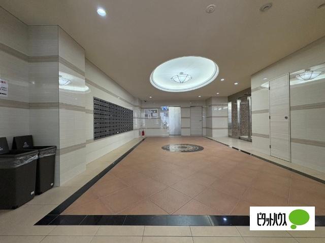 吹田市江坂町マンション ロビー