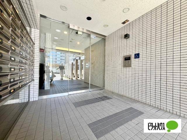 ウィスタリア新北野 エントランス