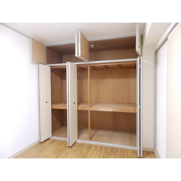 ニートハウス 収納