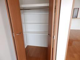 ソレイユ六甲2 収納