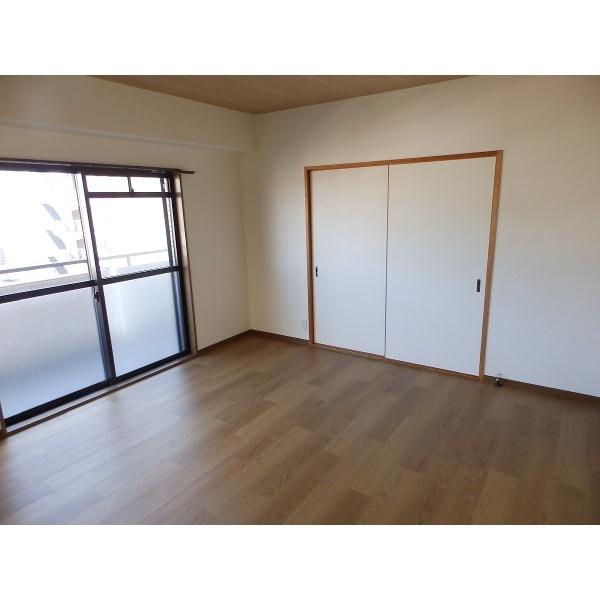 ファミリーハイツ徳井 部屋画像