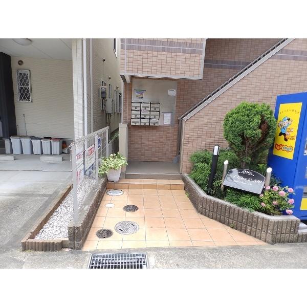 ハイビレッジ六甲 エントランス
