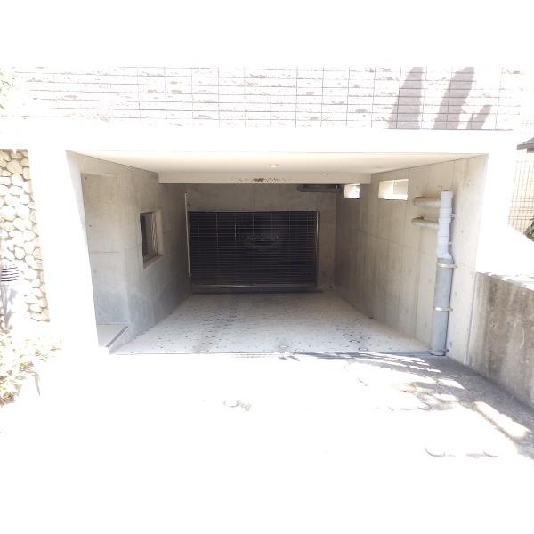 サンコート青谷 駐車場