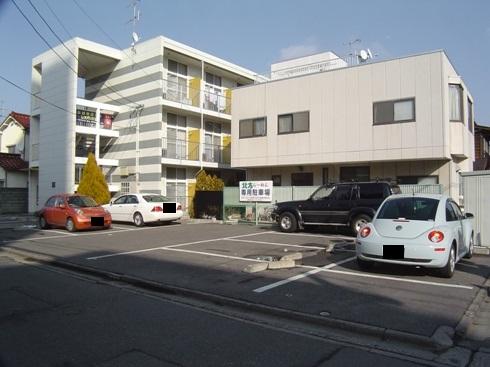おのやパーキング（9） 駐車場