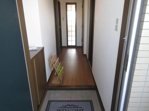 郡山市字名倉マンション 玄関