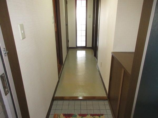 郡山市字名倉マンション 玄関