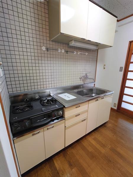 郡山市昭和マンション キッチン