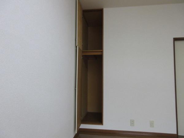 郡山市安積町荒井アパート 収納