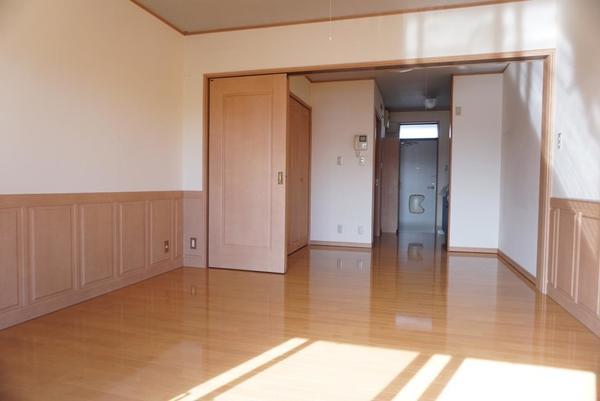 郡山市咲田アパート リビング