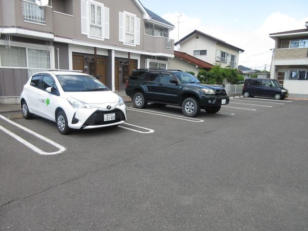 郡山市久留米アパート 駐車場