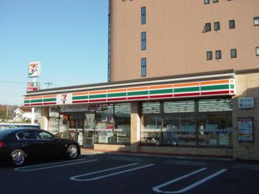 セブンイレブン郡山諏訪前店：647m