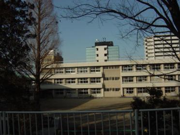 郡山市立赤木小学校：628m