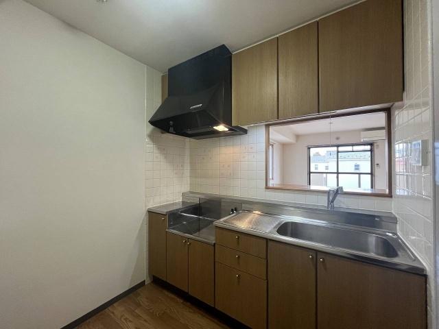 郡山市大槻町マンション キッチン