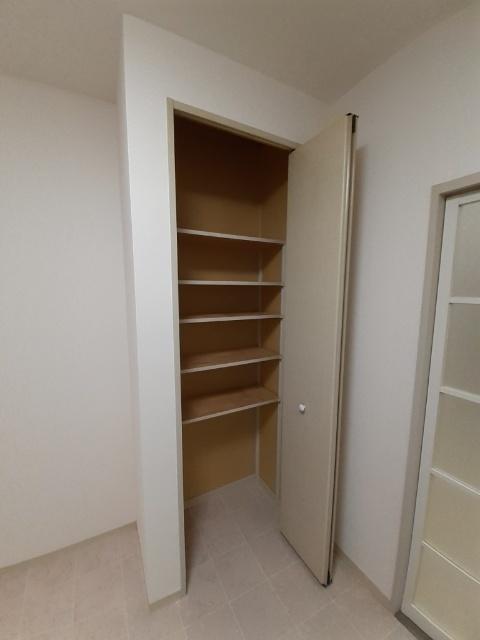 郡山市片平町アパート 収納