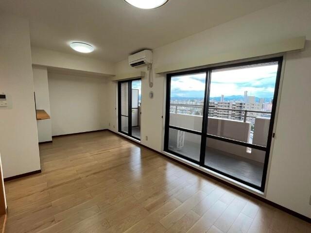 郡山市桃見台マンション リビング