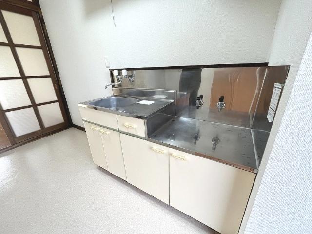郡山市島アパート キッチン