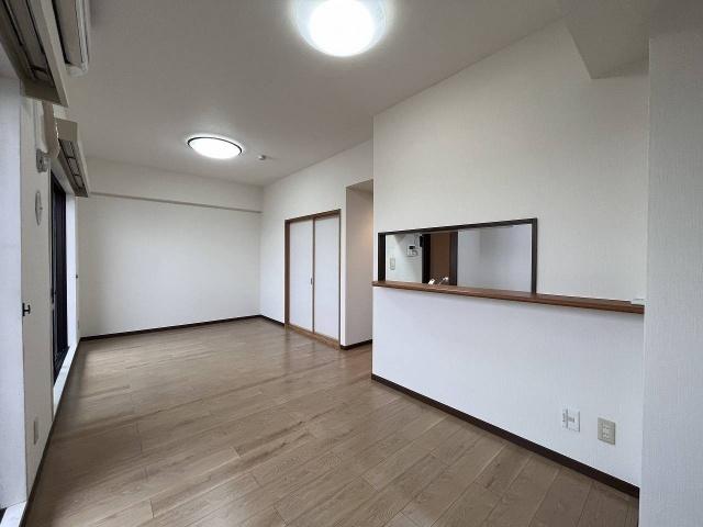 郡山市桃見台マンション リビング