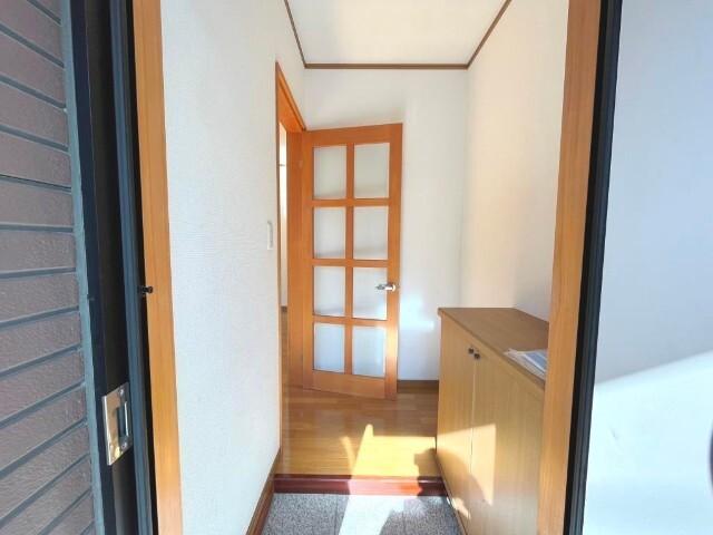 ランドパレス名倉（103） 玄関