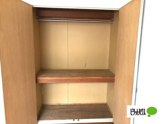 タウンズ富田（203） 収納