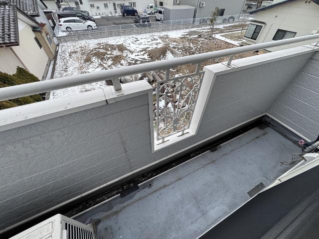 郡山市安積町日出山アパート バルコニー