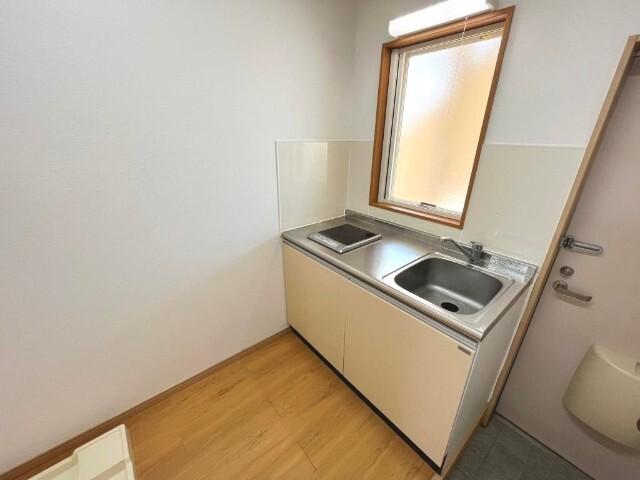 郡山市田村町徳定アパート キッチン