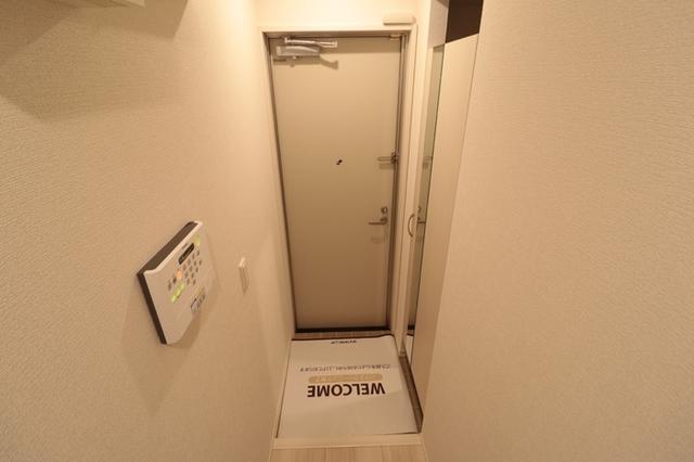 サザンヒルズ（302） 玄関