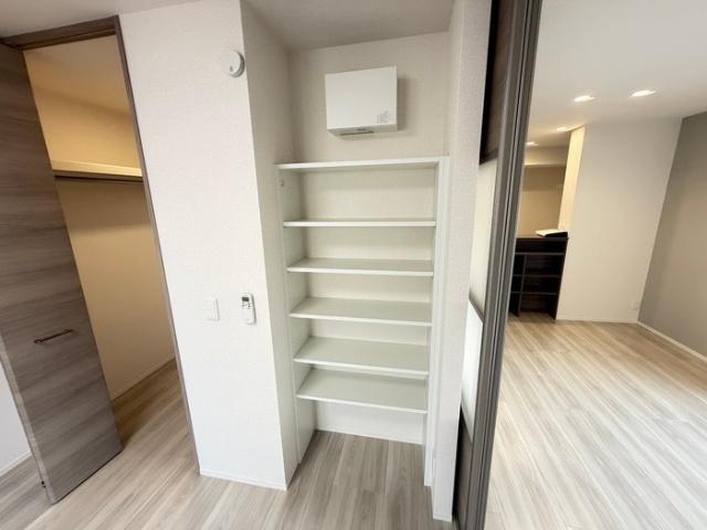 セステナリー西ノ内（301） 収納