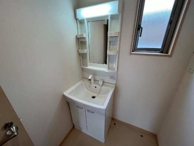 郡山市田村町上行合アパート 洗面