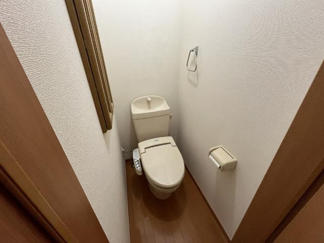 郡山市富久山町久保田アパート トイレ
