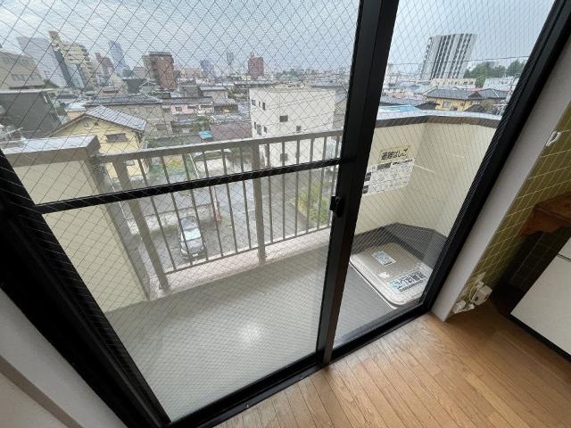 郡山市虎丸町マンション バルコニー