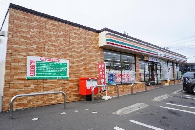 セブンイレブン郡山芳賀3丁目店：906m