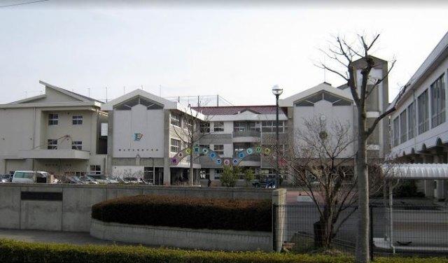 郡山市立明健小学校：750m