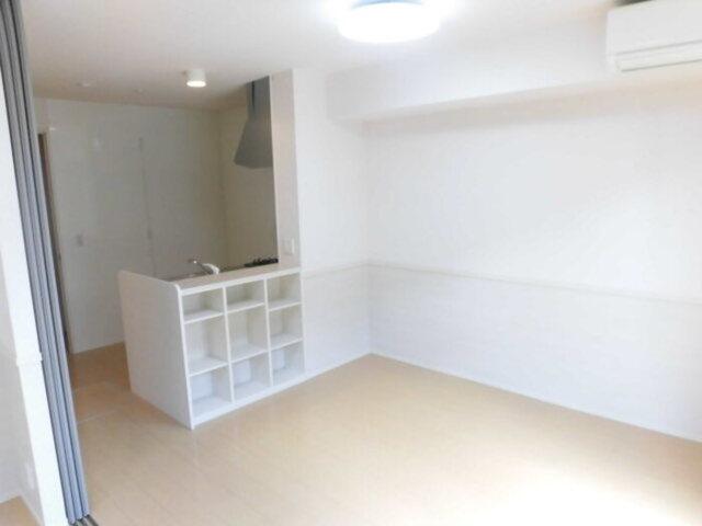 メゾン・ド・レサン（102） 部屋画像