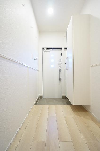 カーサ　フェリーチェ　Ａ（102） 玄関