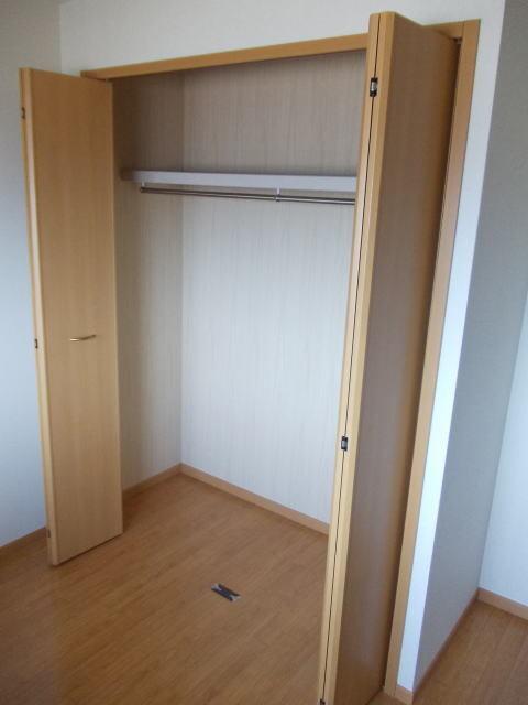 グランヒルⅡ（302） 収納