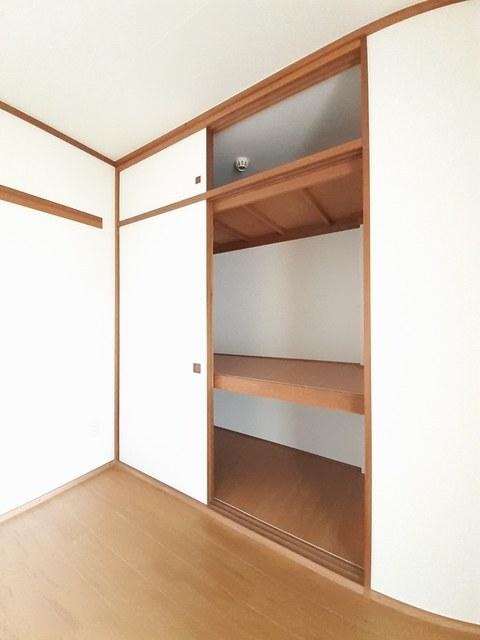 パークハイツ小原田（105） 収納