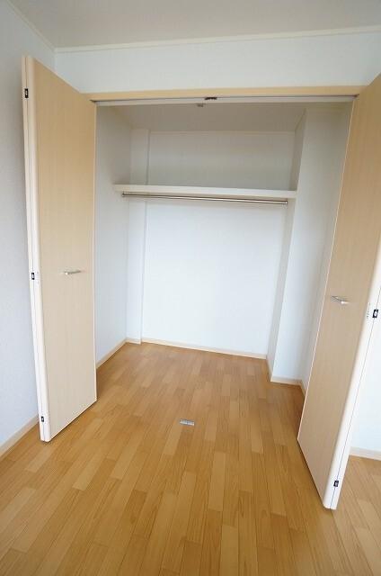 ルネサンス　サルタＡ（303） 収納