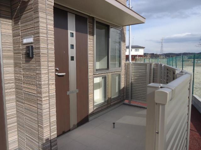 ルミエール横塚 玄関