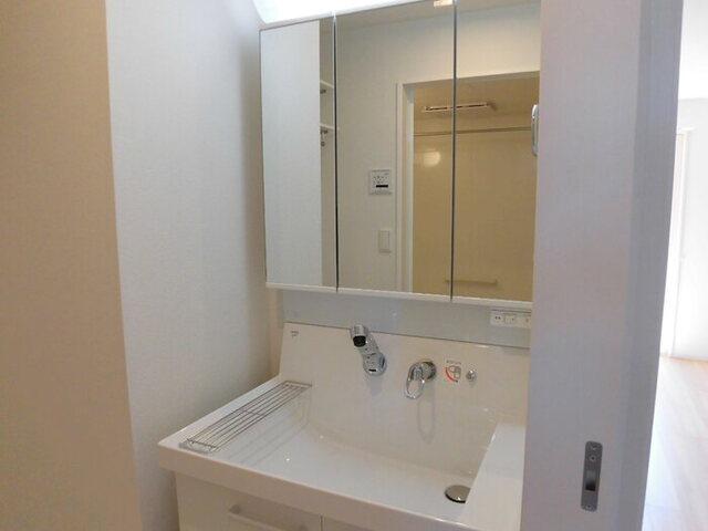 サンディアル原田（305） 部屋画像