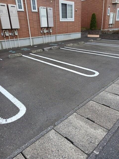 デスパシオ・ＫⅡ（202） 駐車場