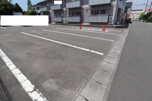 フォレステージ１０（202） 駐車場