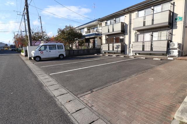 リビングタウン安積　Ａ（101） 駐車場